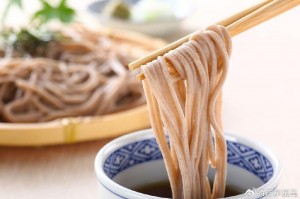 “未央区紧急寻人:1确诊者曾在手擀面店就餐” 西安未央区新闻网？