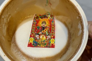 我来教教大家“手机麻将必赢神软件”外卦神器下载安装