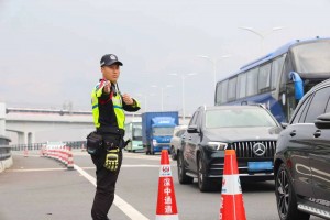 “五一高速免费吗2019” 五一高速免费吗几天？