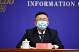 北京一病例未报备致5人感染〃北京病例未主动报告密接上千人