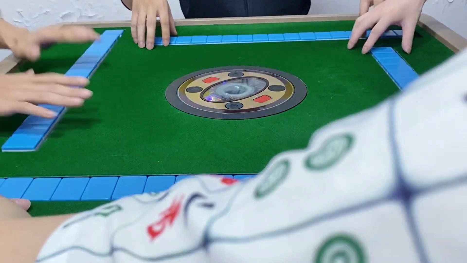 传递经验“雀神广东麻将有没有挂”附开挂脚本详细步-第2张图片
