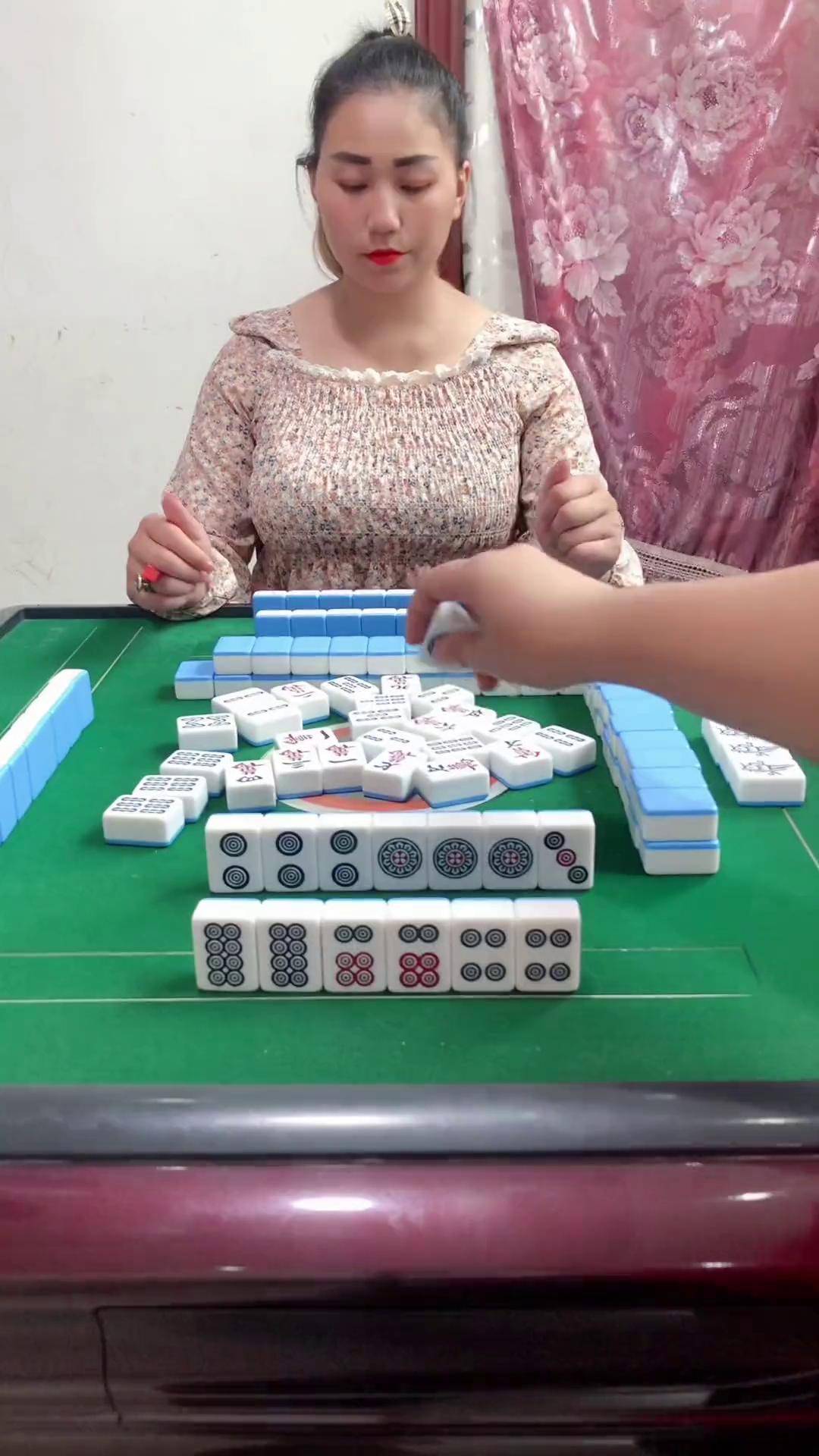 推荐一款“微乐家乡麻将开挂通用版”开挂通用版（必备神器）-第2张图片