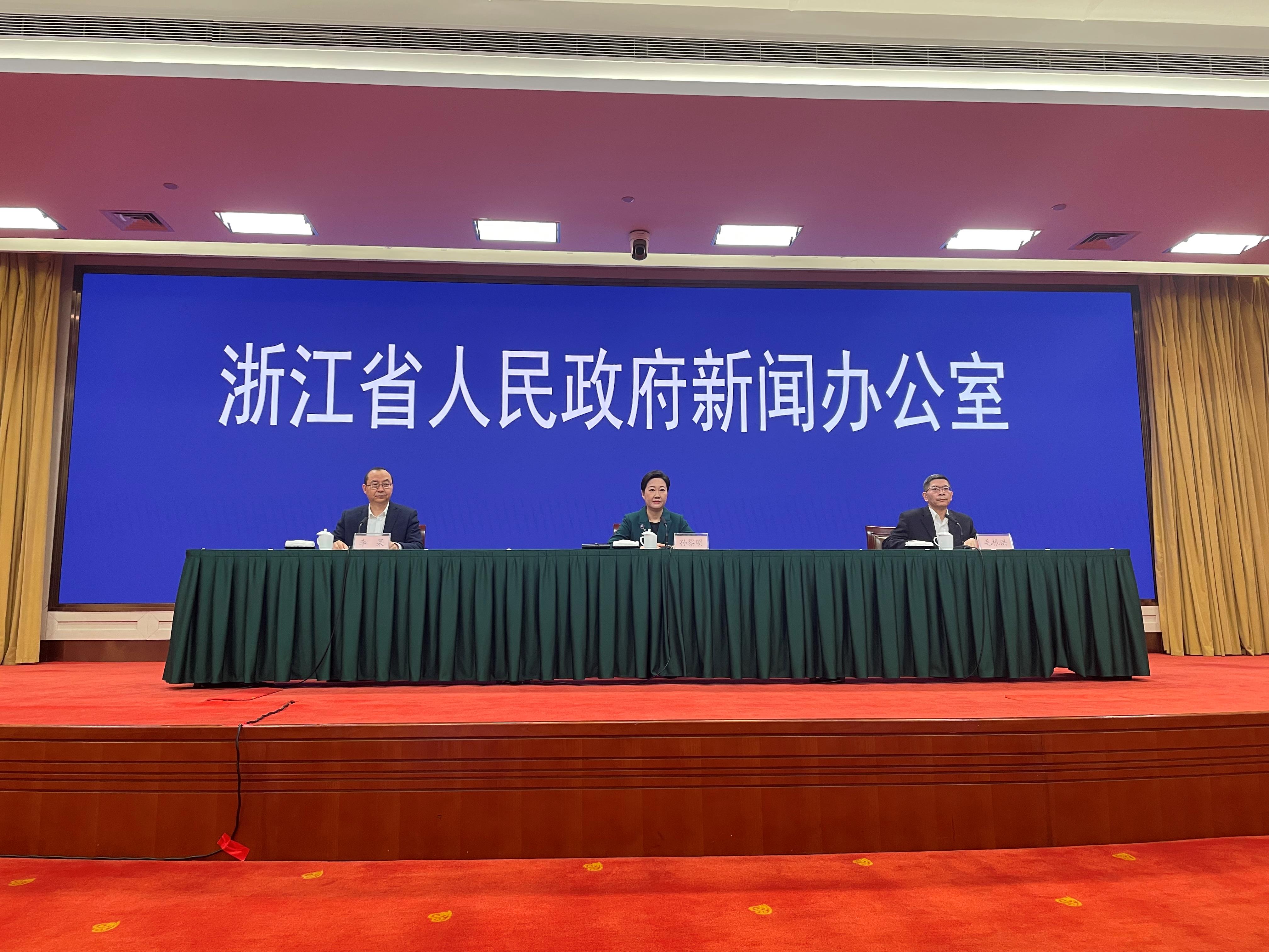 「全国新增确诊病例202例」〃全国新增确诊病例202例是哪里的-第1张图片