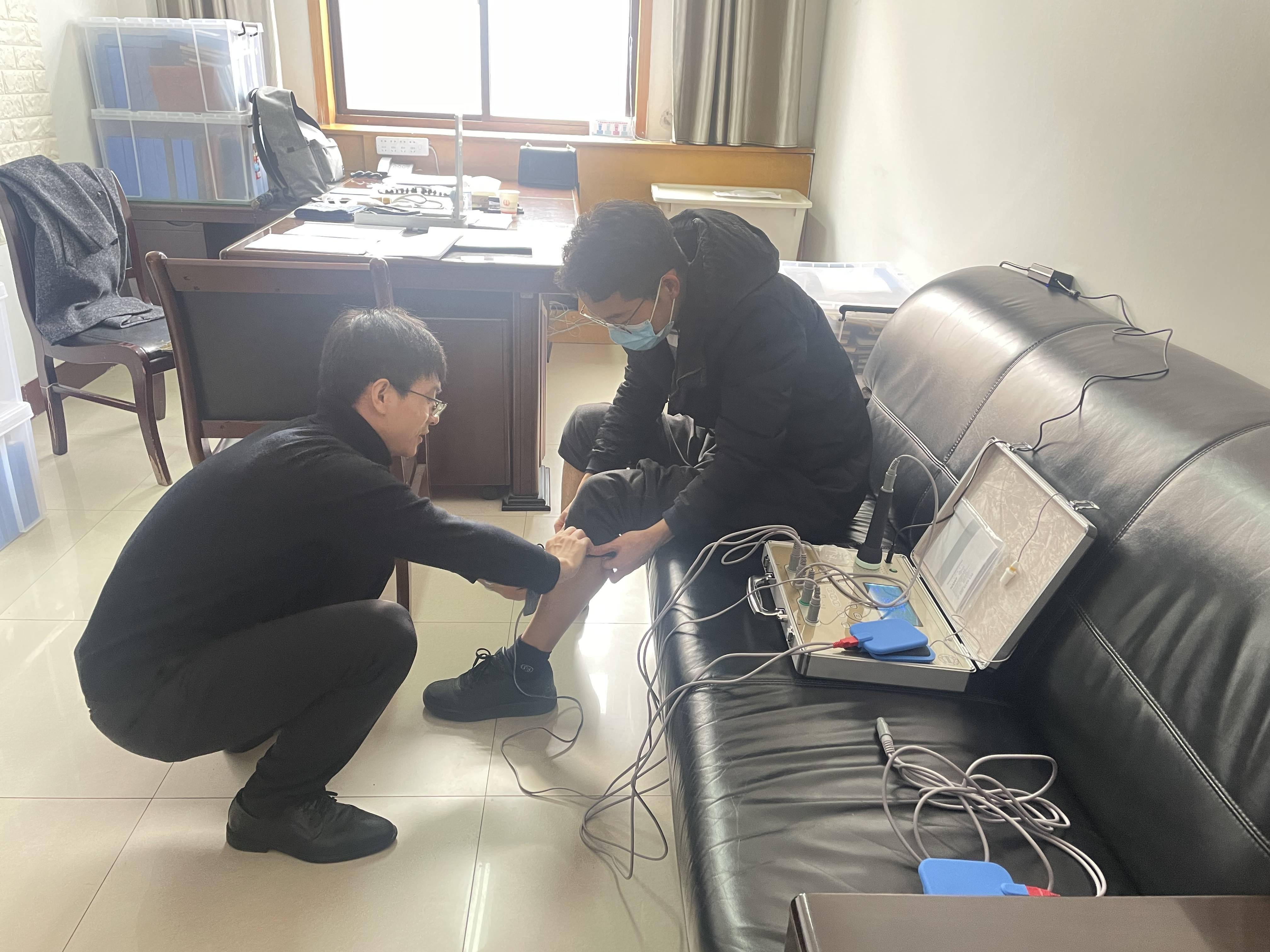 西安1工作人员确诊.西安确诊2021-第1张图片
