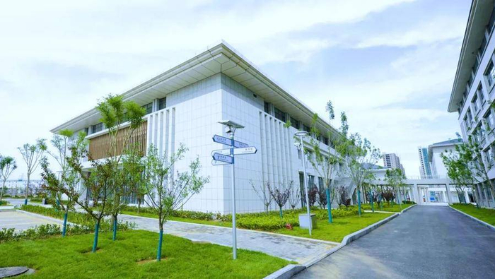 烟台一中学调整为中风险地区-烟台一中是重点高中吗-第1张图片