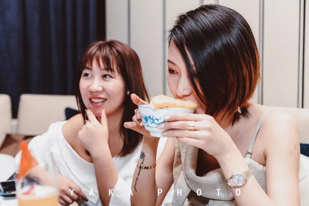 我来教教大家“hhpoker怎么提高胜率”必赢神器通用版-第2张图片